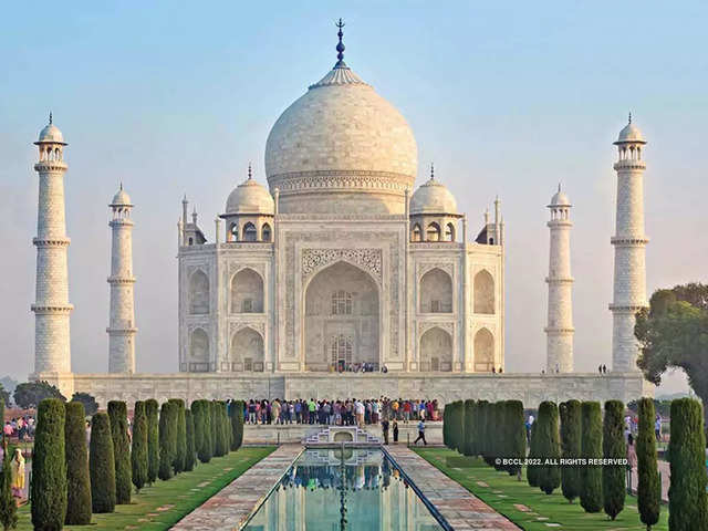 
Taj Mahal continues to lose its sheen due to pollution in the Yamuna and industrial emissions
