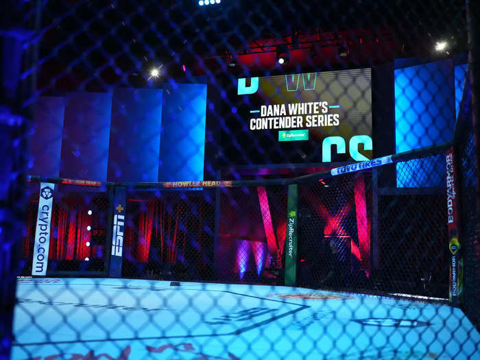 The fourth episode of the sixth and ongoing season of Dana White's Contender Series got underway Tuesday at the Apex in Las Vegas.