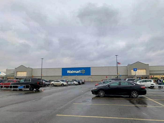 I went to Walmart in Rochester, New York on Black Friday 2022 to see how crowds compared to the same store last year.