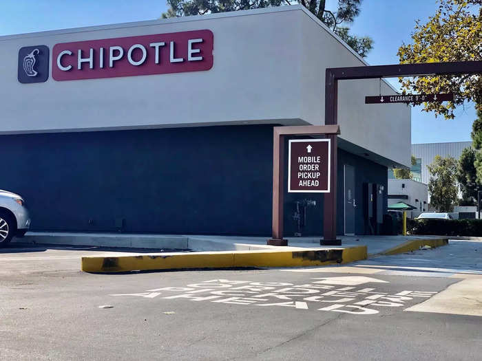 Chipotle opened its first Chipotlane in 2018. The format store has a drive-thru lane dedicated to mobile pickup orders. It was designed to increase the speed of pickup orders for consumers and delivery drivers. Soon chains across the US began to copy Chipotle.