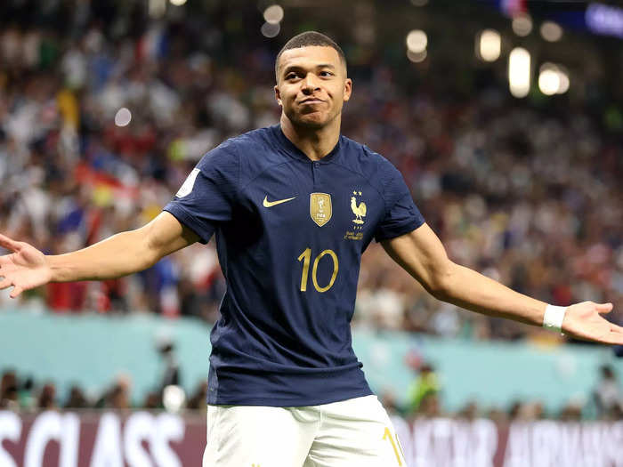 Kylian Mbappé is the fifth highest-paid soccer on the planet.